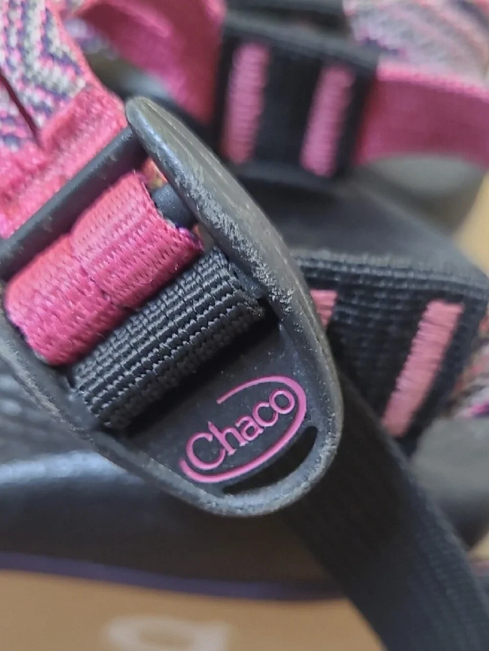 Chaco Kids Pink and Black Strappy Sandals‎